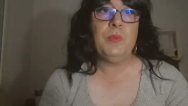 Snapshot of nataliacd chatting on November 18, 5:06 pm nataliacd online show from November 18, 5:06 pm