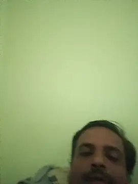 Snapshot of vardh033 chatting on September 12, 9:53 am vardh033 online show from September 12, 9:53 am