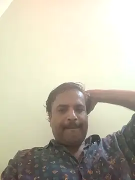 Snapshot of vardh033 chatting on September 19, 2:51 pm vardh033 online show from September 19, 2:51 pm