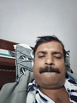 vardh033 online show from November 10, 9:41 am