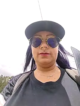 sexxx mia online show from September 26, 4:33 pm