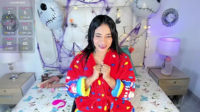 Snapshot of sara_coor chatting on October 27, 11:14 am sara coor online show from October 27, 11:14 am