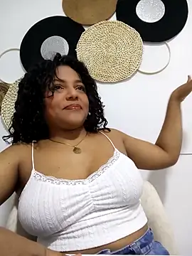 veronica em1 online show from March 18, 1:25 pm