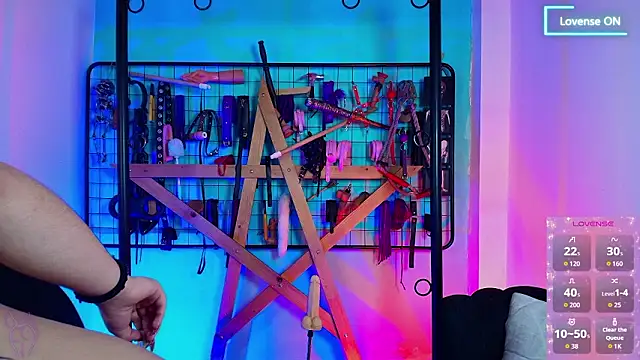 Mrmia bdsm extreme online show from February 13, 1:18 pm