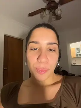 Snapshot of Souphicherry chatting on May 30, 9:34 pm Souphicherry online show from May 30, 9:34 pm