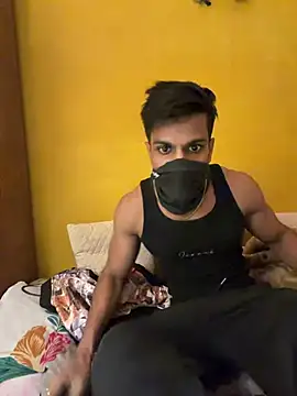 Snapshot of fitxrs chatting on January 15, 6:33 pm fitxrs online show from January 15, 6:33 pm