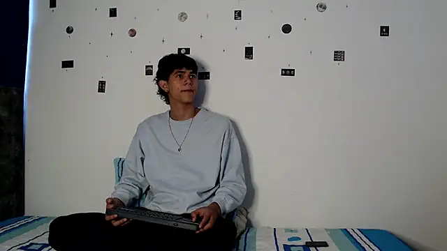 alexmark  online show from March 26, 1:38 pm