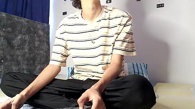 alexmark  online show from April 21, 4:56 pm