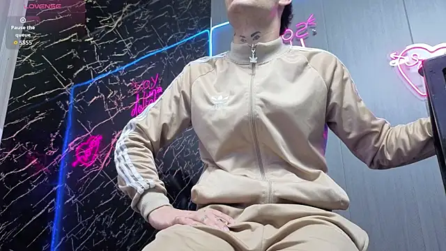 Snapshot of ThorDick_ chatting on September 9, 4:56 am ThorDick  online show from September 9, 4:56 am