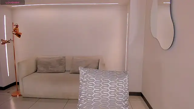 Snapshot of BonnyRose chatting on September 10, 7:36 pm BonnyRose online show from September 10, 7:36 pm