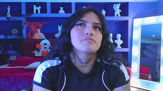 Snapshot of sari_belle chatting on October 30, 4:03 am sari belle online show from October 30, 4:03 am