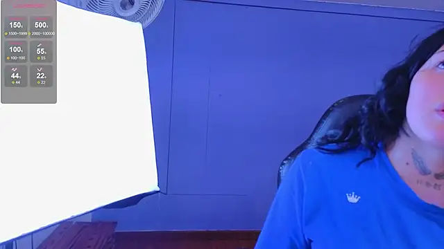 Snapshot of sari_belle chatting on November 8, 9:24 pm sari belle online show from November 8, 9:24 pm