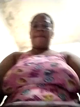 Big ass submissive online show from September 29, 1:38 pm