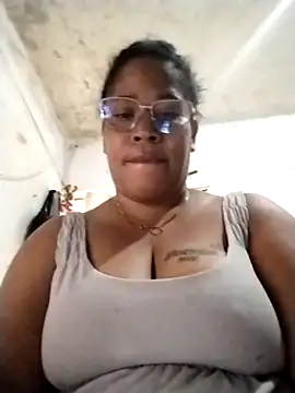 Big ass submissive online show from October 25, 1:18 pm