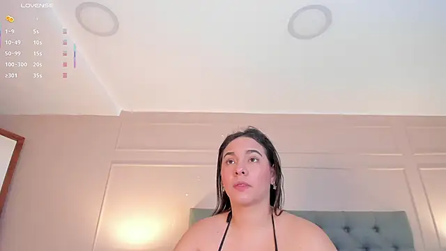  miss mia online show from April 1, 12:28 pm