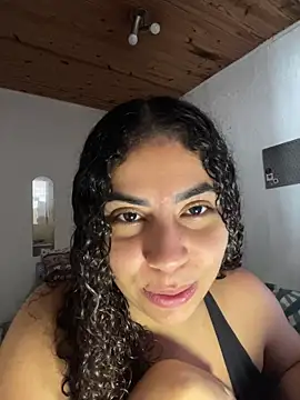 A maddy online show from April 19, 3:44 pm