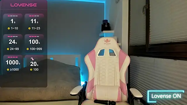 Snapshot of SelinaStorm chatting on October 31, 12:55 am SelinaStorm online show from October 31, 12:55 am