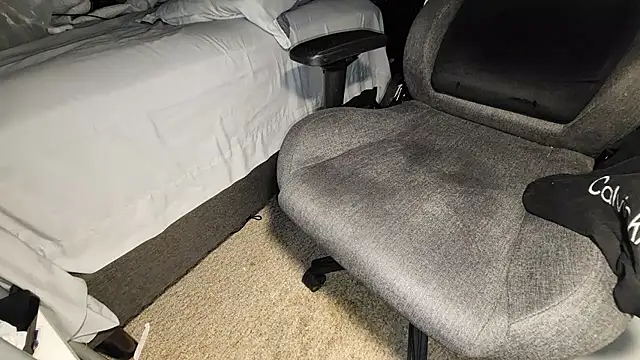 catt18 online show from November 14, 3:44 pm