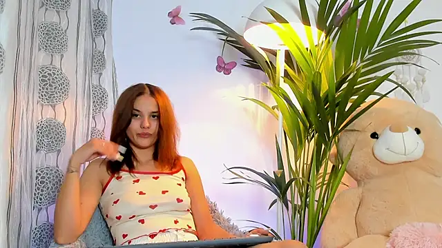 ScarlettVelour online show from October 27, 6:34 pm