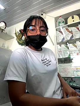 Kyra  Rose online show from December 17, 6:47 pm