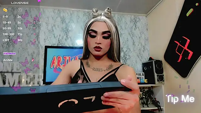 Natasha clifford online show from February 9, 11:36 am