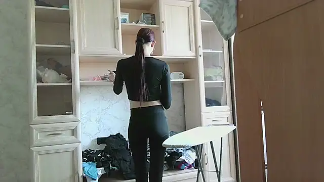 Lucy Divine online show from March 10, 12:43 pm