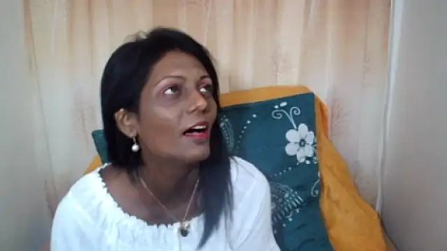 Indianpeaches online show from October 13, 5:18 am