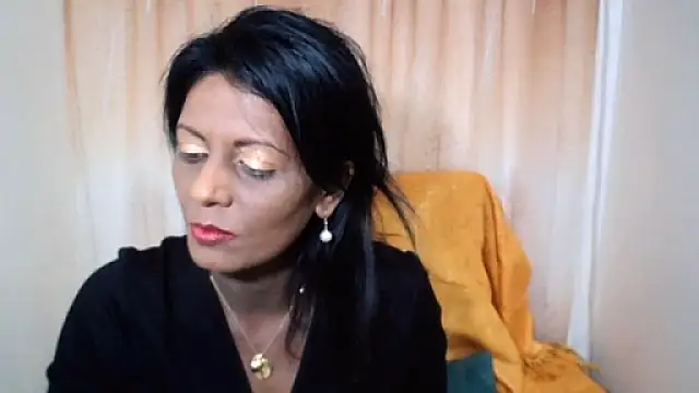 Indianpeaches online show from October 14, 5:41 am