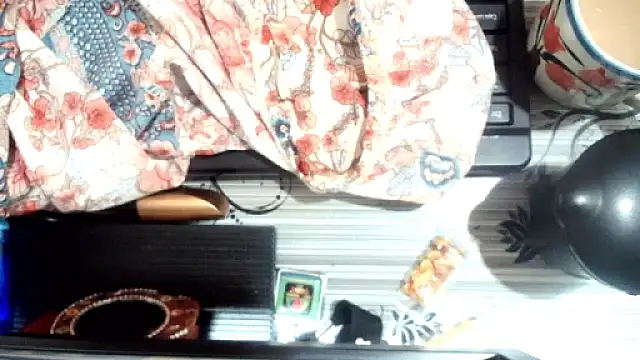 Indianpeaches online show from October 28, 5:55 am