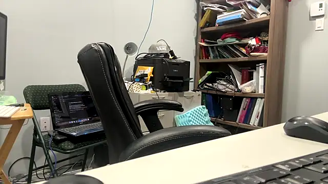 frankyjones8989 online show from November 15, 4:10 am