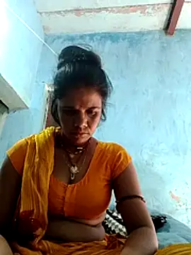 Hot ashna online show from February 21, 8:15 am