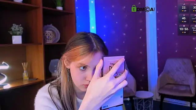 luna tin online show from November 22, 9:30 am