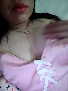 Julyy08 online show from February 23, 3:09 pm