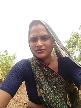 Snapshot of Sapna9685 chatting on September 12, 8:36 am Sapna9685 online show from September 12, 8:36 am