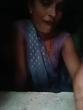 Snapshot of Sapna9685 chatting on August 5, 4:26 am Sapna9685 online show from August 5, 4:26 am