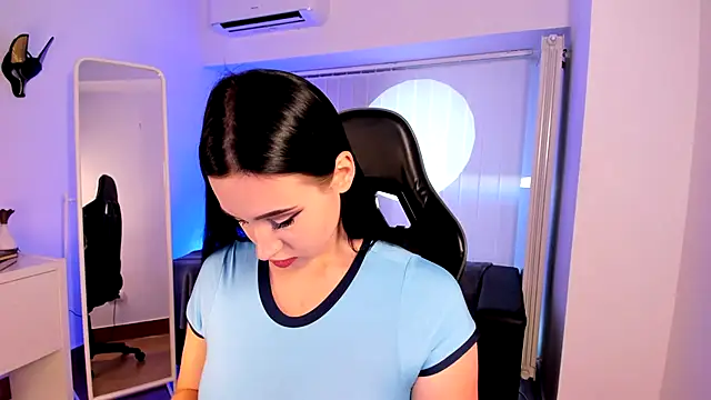 Mary Lori online show from September 19, 6:26 am