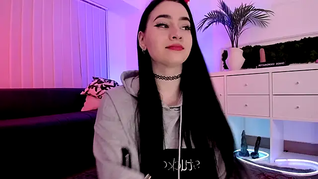 Mary Lori online show from April 3, 6:22 am