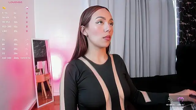 Snapshot of nikolevoshkie_ chatting on September 11, 7:36 pm nikolevoshkie online show from September 11, 7:36 pm