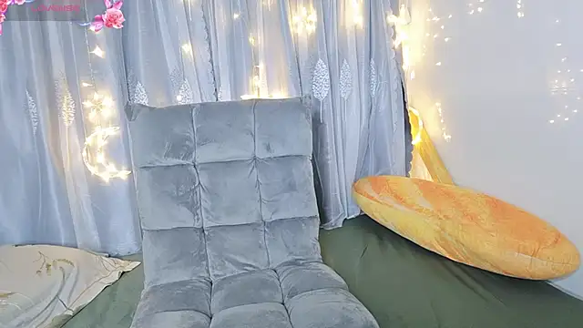 Jade-0906 online show from September 17, 11:17 pm