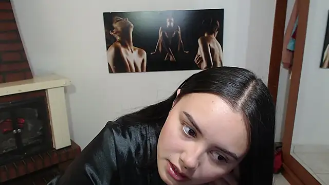 Snapshot of crazy_daniela chatting on September 13, 8:08 pm crazy daniela online show from September 13, 8:08 pm