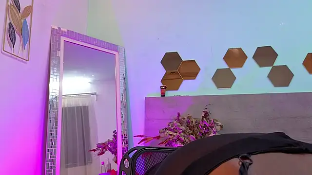 Paulina Sodi online show from February 1, 4:38 pm