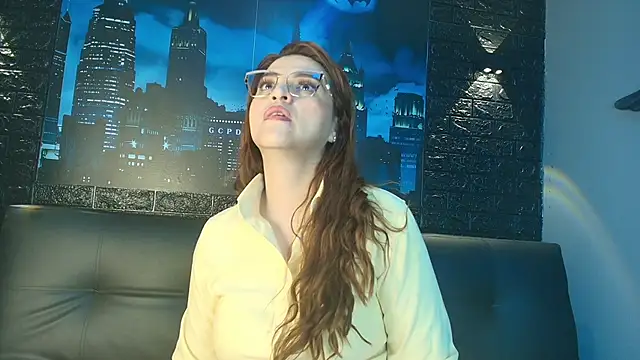 Skylar  Desire online show from October 8, 1:53 pm