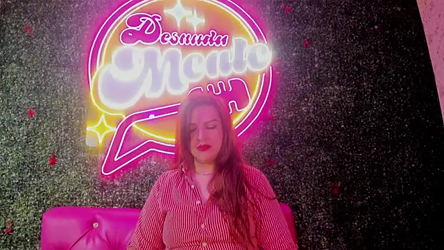 Skylar  Desire online show from October 20, 11:43 am