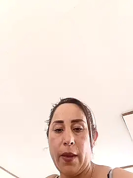 Snapshot of Mickaela1983 chatting on September 26, 6:56 pm Mickaela1983 online show from September 26, 6:56 pm