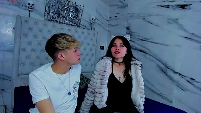 Ari and Storm online show from November 1, 4:03 am