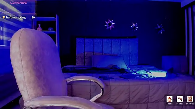 LiamDeep online show from April 24, 8:00 pm