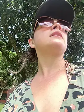 sophie lopez1 online show from February 11, 4:34 pm