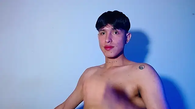 rowanbigboy23 online show from November 16, 9:09 pm