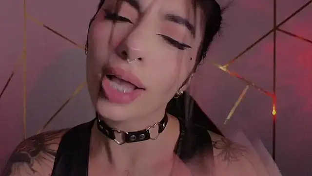 Hollyxx  online show from January 14, 9:52 pm