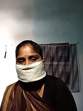 Snapshot of Sheema_tyagi chatting on November 28, 8:28 am Sheema tyagi online show from November 28, 8:28 am